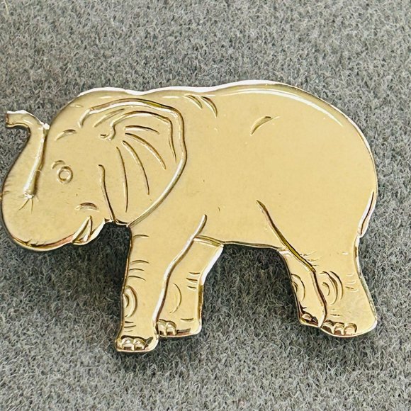 Elephant Brooch Pin 24 Kt Gold Plated Wild Animal Zoo - Picture 1 of 6
